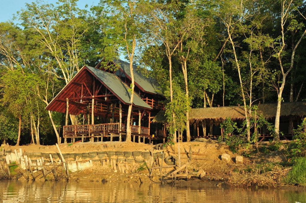 Borneo Natural Sukau Bilit Resort Bagian luar foto