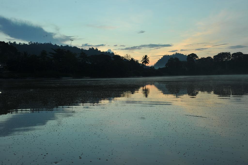 Borneo Natural Sukau Bilit Resort Bagian luar foto