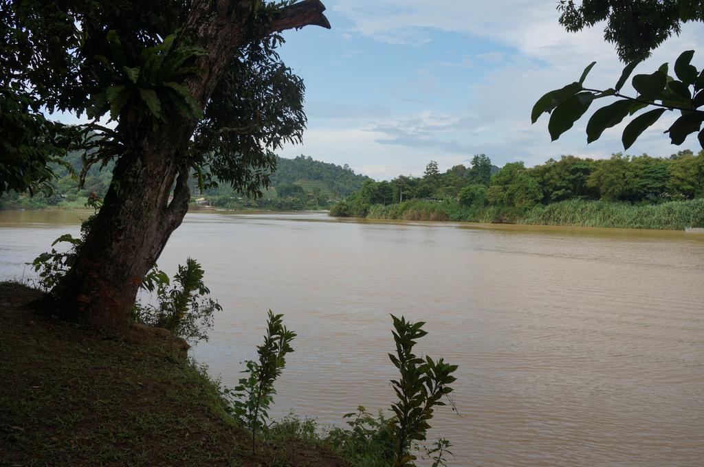 Borneo Natural Sukau Bilit Resort Bagian luar foto