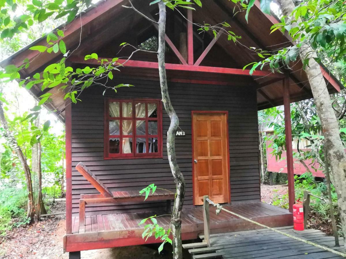 Borneo Natural Sukau Bilit Resort Bagian luar foto